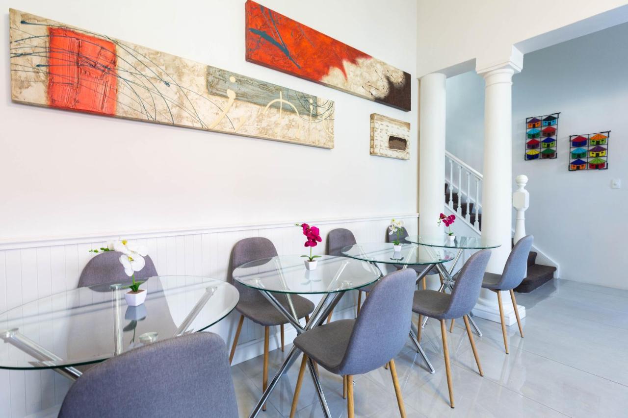 4 On Varneys Guest House Cape Town Ngoại thất bức ảnh