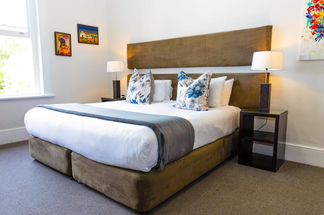 4 On Varneys Guest House Cape Town Ngoại thất bức ảnh